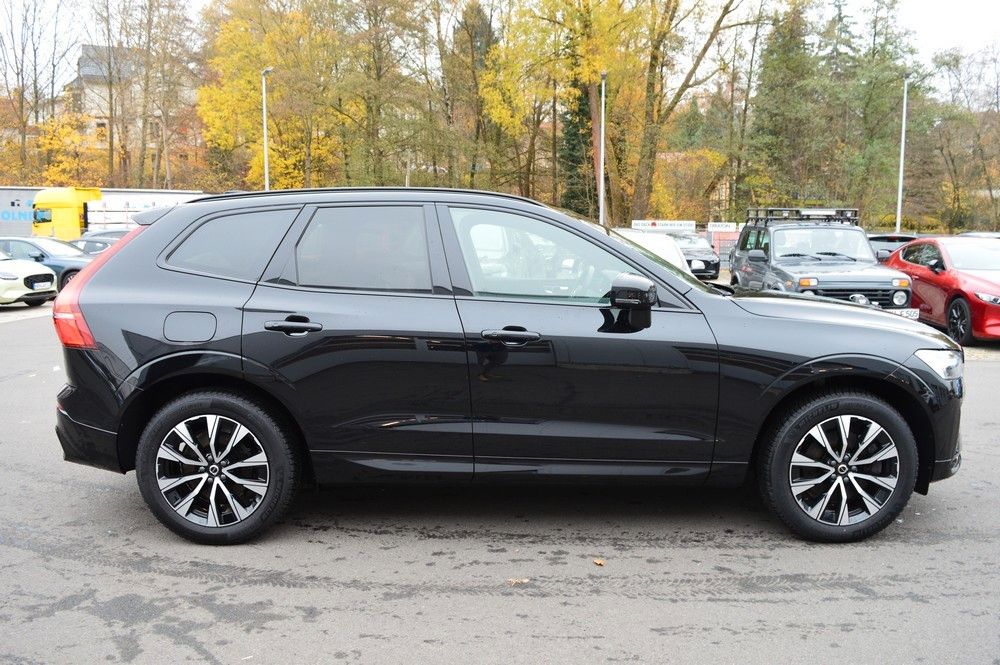 Volvo XC60 B4 D AWD Plus Dark Auto *Nappa Amber+AHK+WR