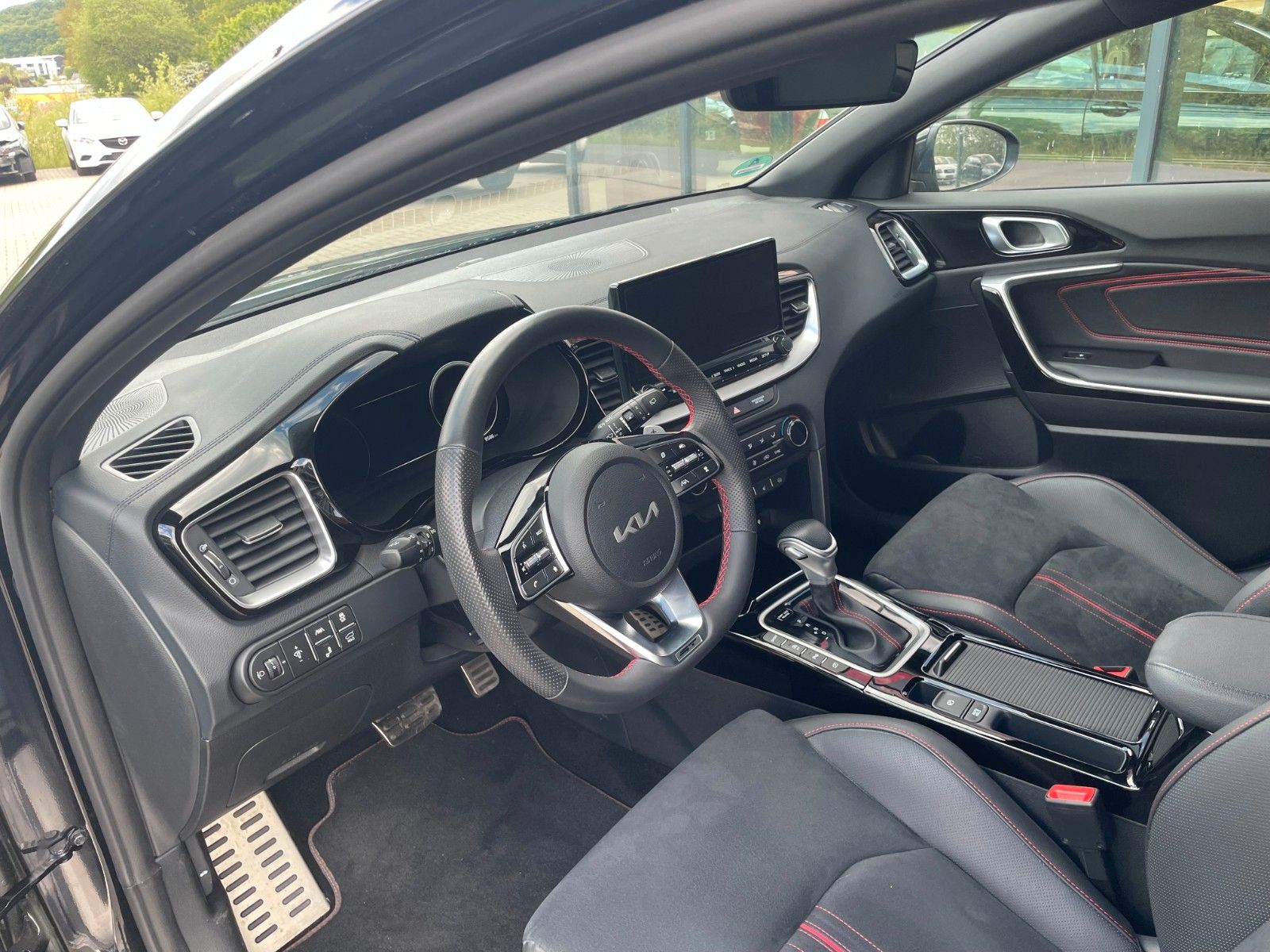 Kia ProCeed GT - Samsaru's Car Outlet