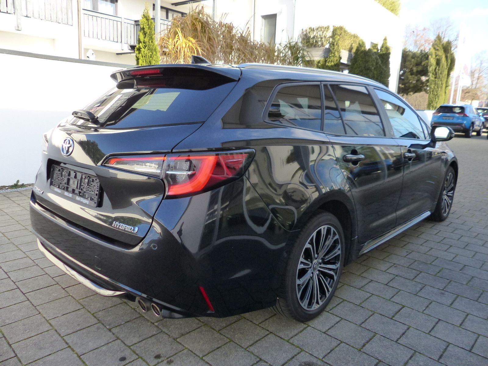 Toyota Corolla TS 2.0 Hybrid Einparkh. Selbstlenkend