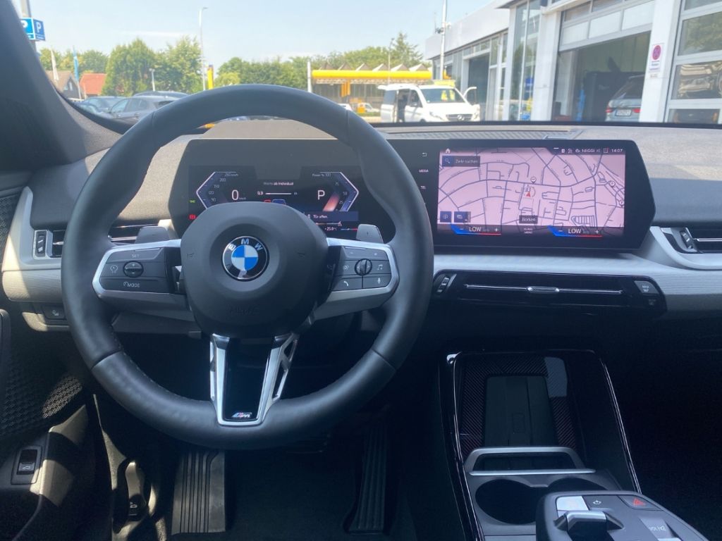 BMW X1 xDrive20d - Samsaru's Car Outlet