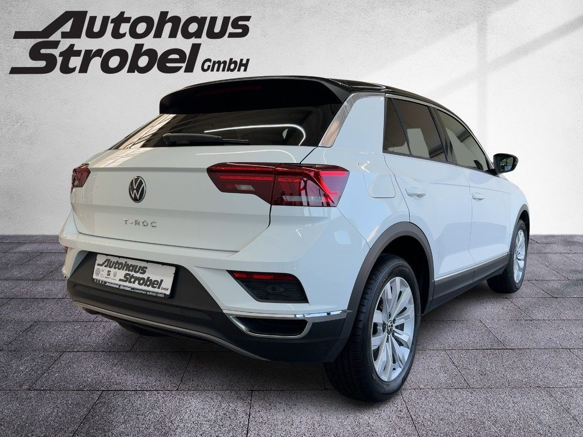 Volkswagen T-Roc 1.5 TSI DSG Sport - Samsaru's Car Outlet