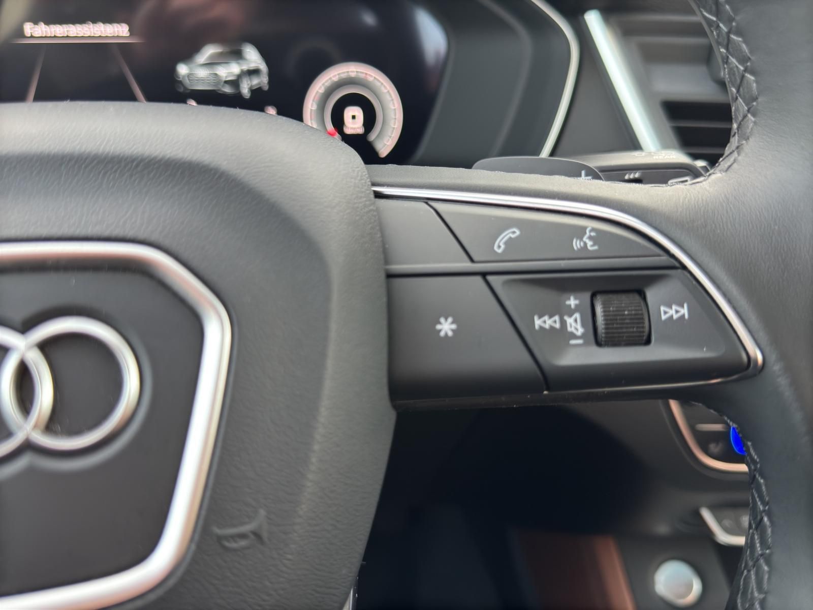 Audi Q5 S-LINE 2.0 40 TDI QUATTRO*ST.HZG*MATRIX*PANO*