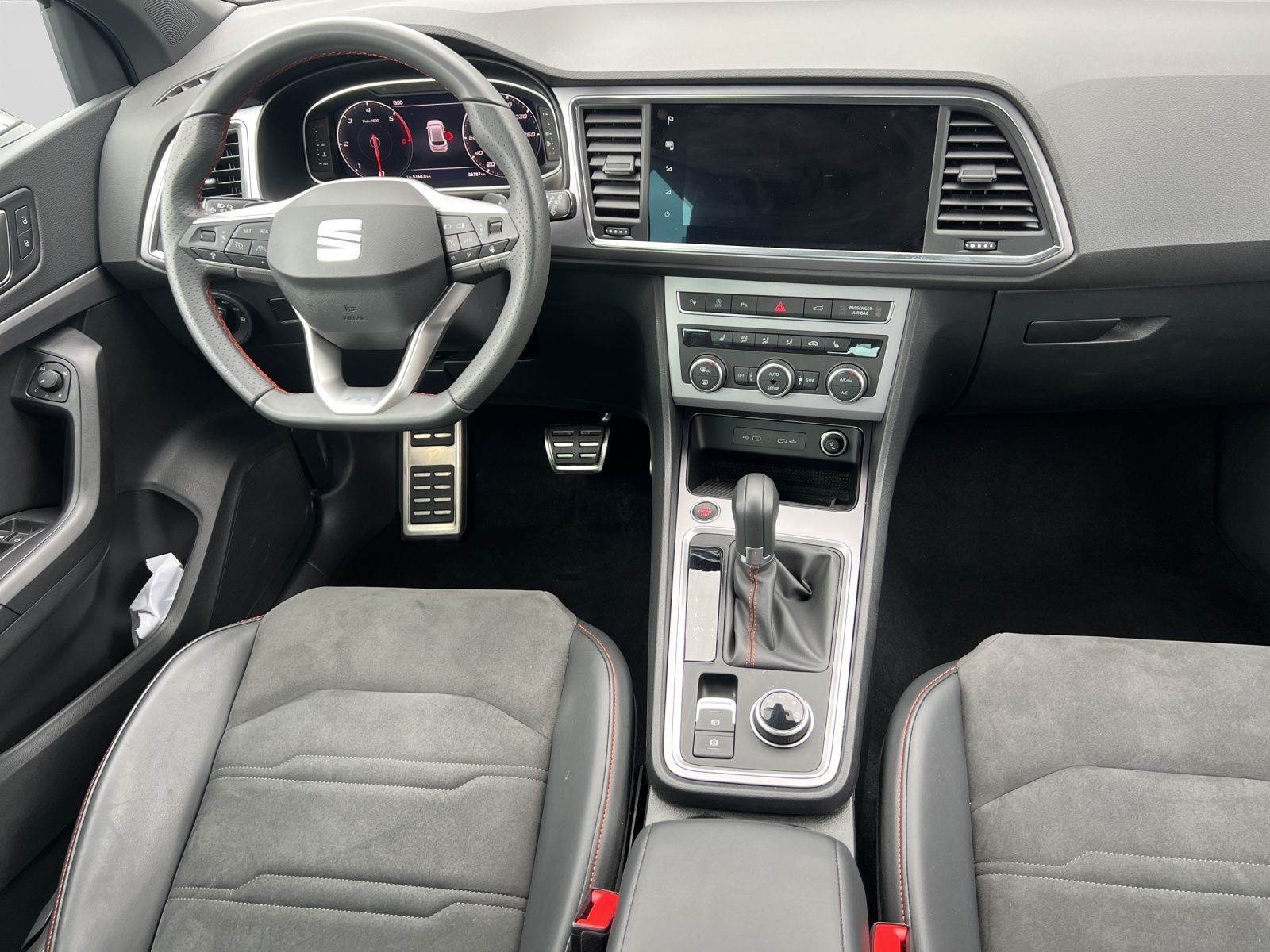 Seat Ateca 2.0 TDI DSG FR NAVI AHK ACC PARKLENK