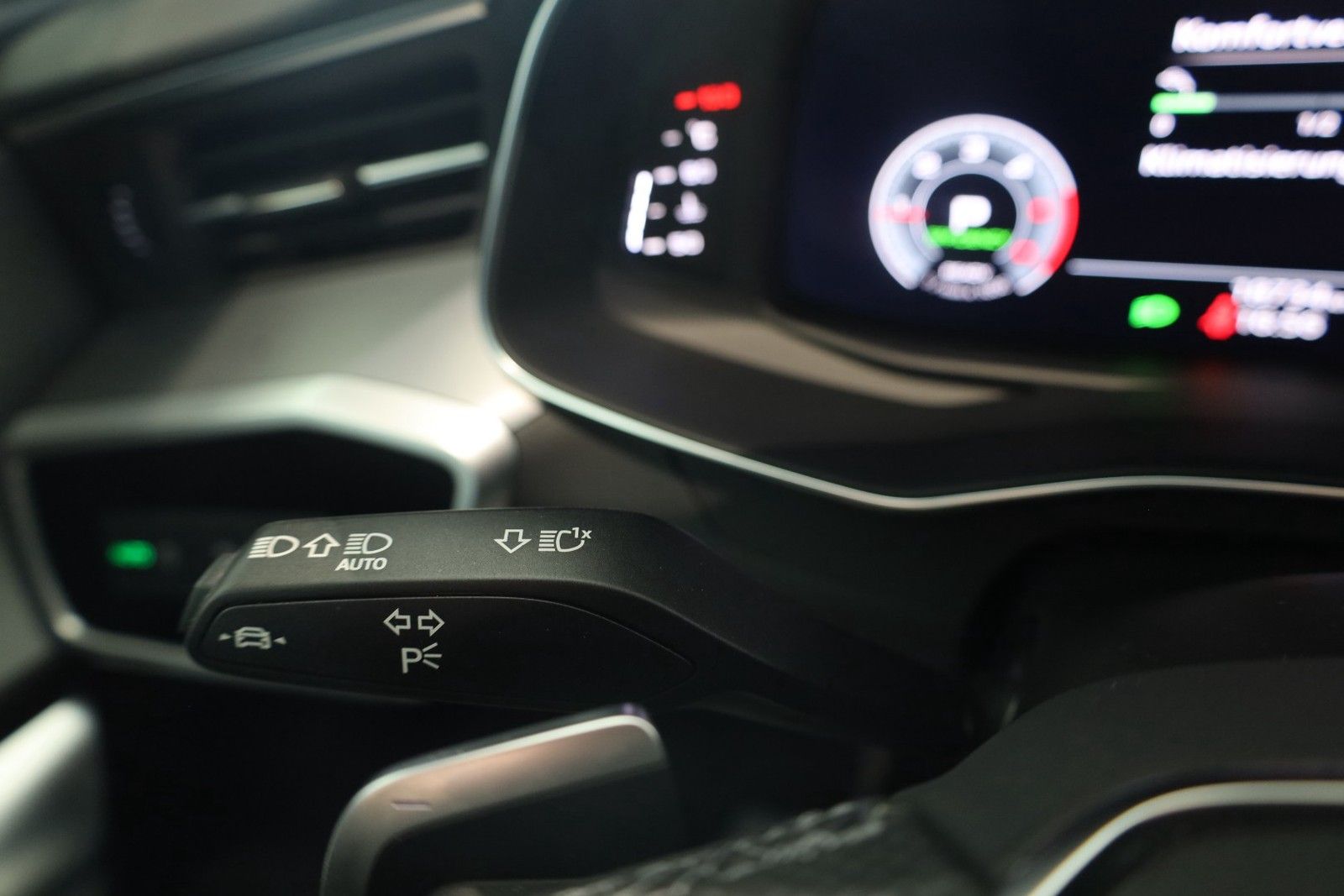 Audi A6 Avant 40 TDI quattro S line