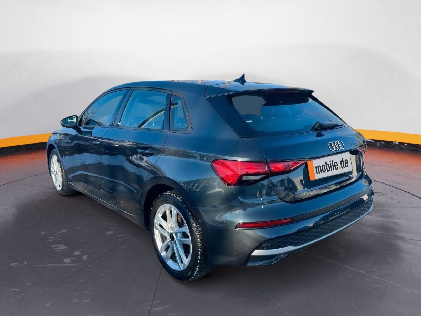 Audi A3 Sportback Advanced 35 TFSI S tronic - Samsaru's Car Outlet