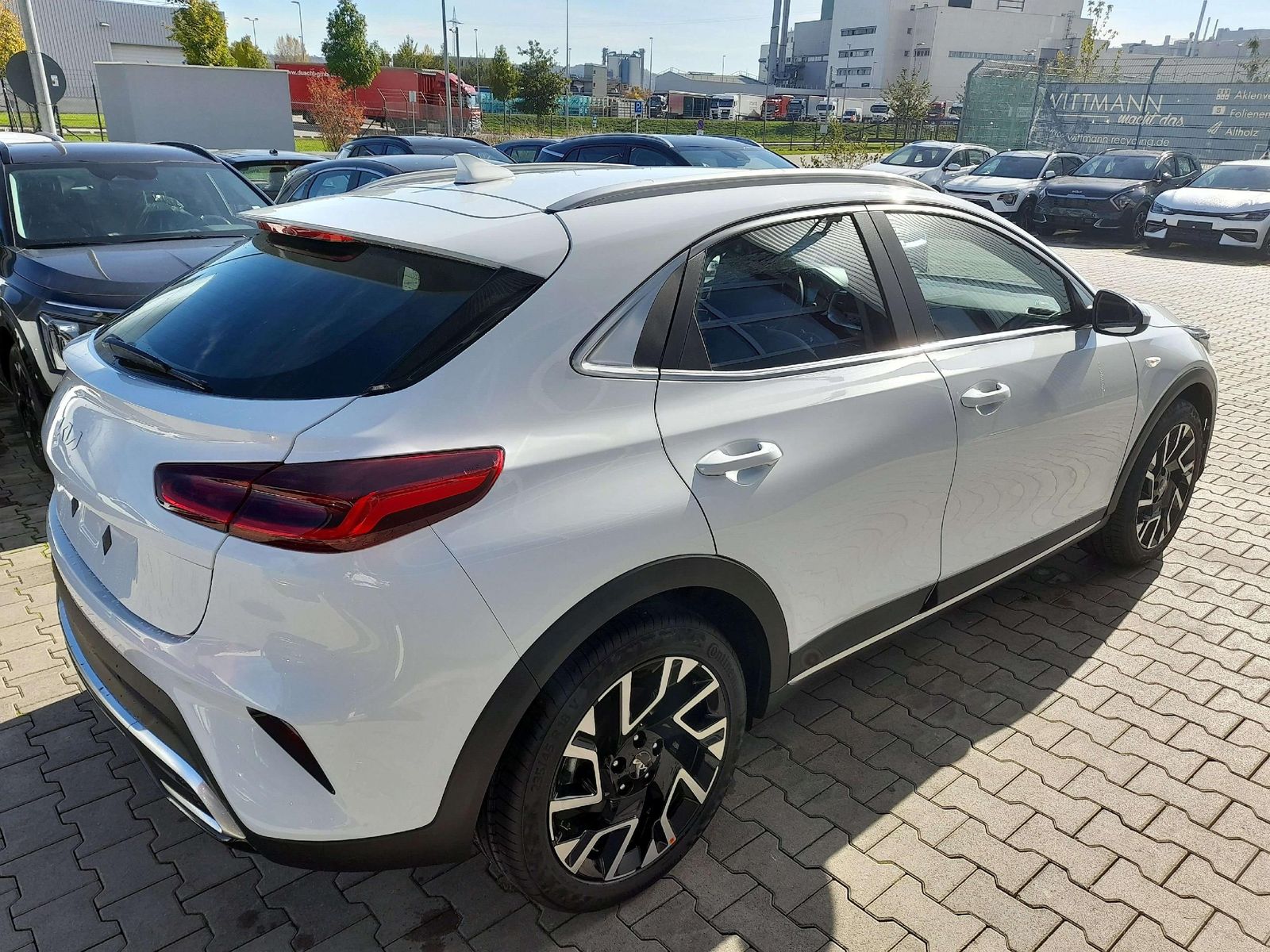 Kia XCeed Vision - Samsaru's Car Outlet