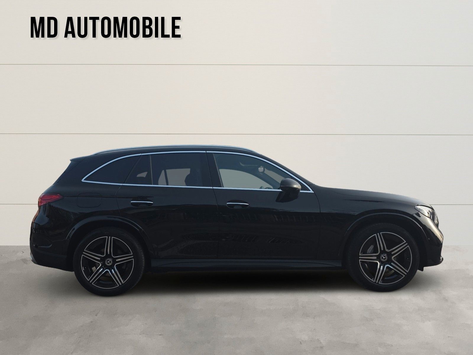 Mercedes-Benz GLC 220 d 4Matic AMG LINE Pano Burmester