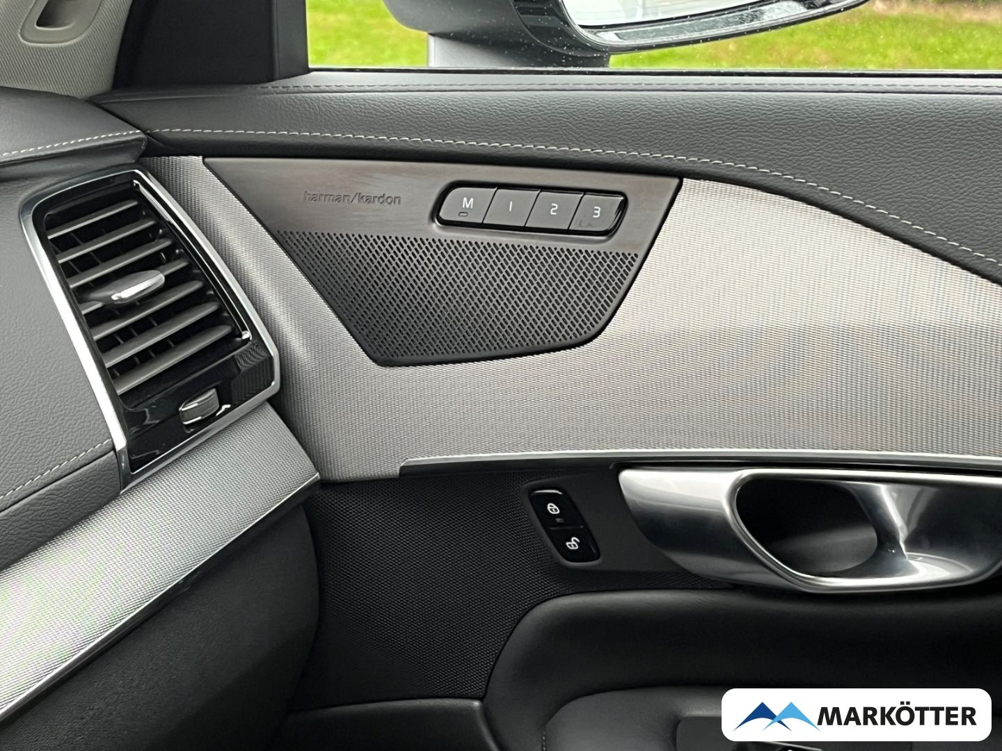 Volvo XC90 T8 AWD Plus Dark ACC/H&K/360°/7-Sitze