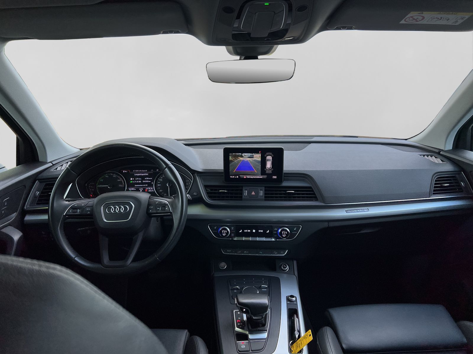 Audi Q5 55 TFSIe quattro Sport - Samsaru's Car Outlet