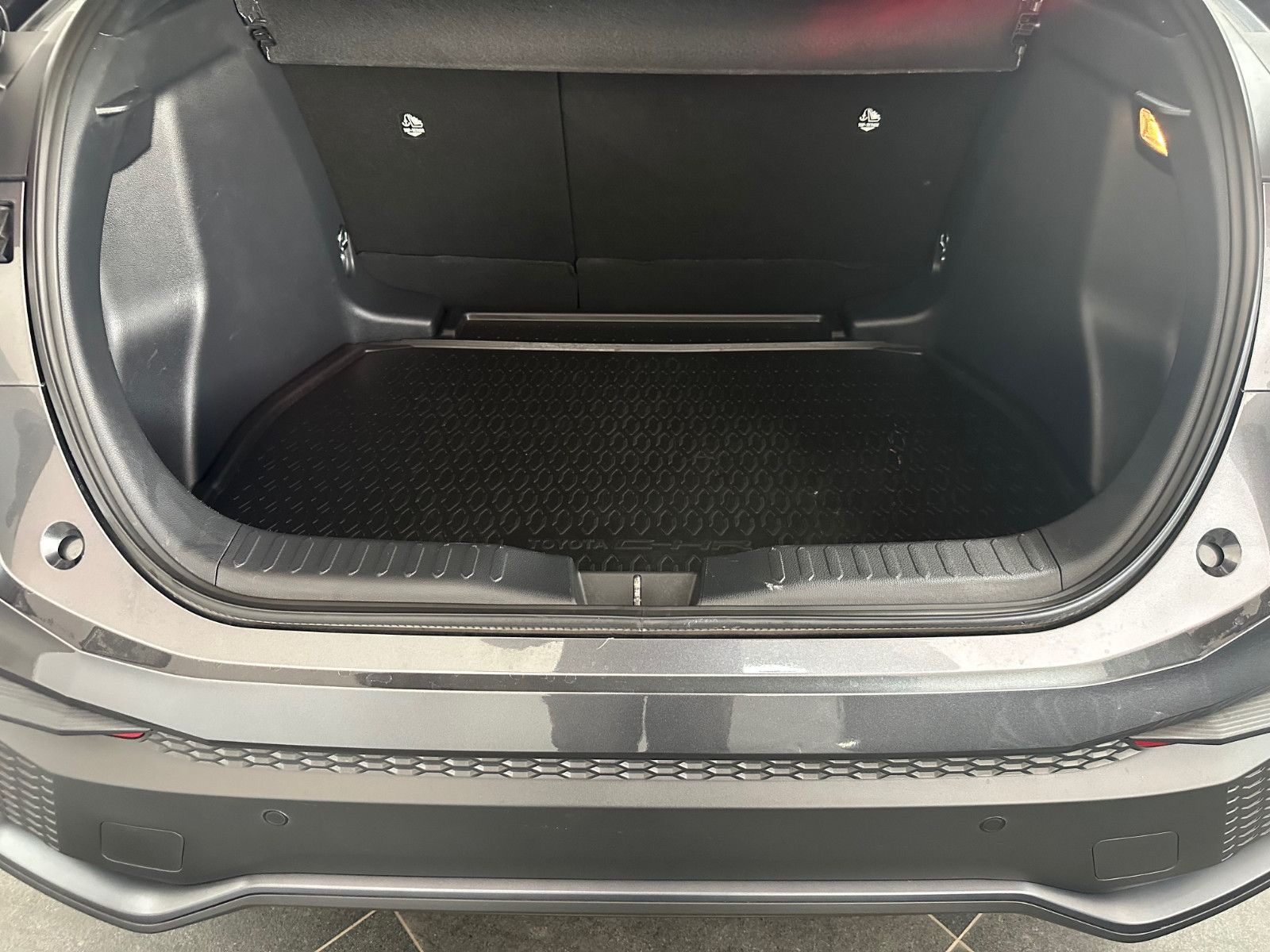 Toyota C-HR Hybrid FWD Team Deutschland