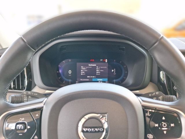 Volvo XC60 B4 D Plus Dark ACC BLIS Memory H&K Leder Ka