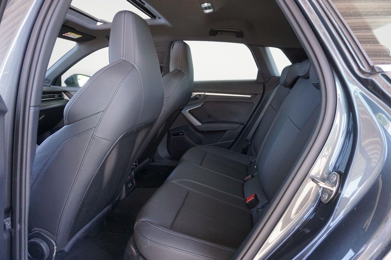 Audi A3 Sportback 35 TDI S line - Samsaru's Car Outlet