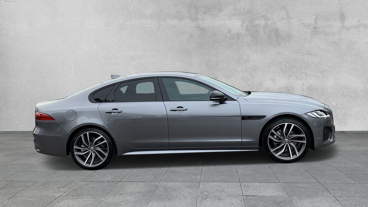 Jaguar XF D200 R-DYNAMIC HSE ACC+DAB+SHZG+LED+LMF+NAV