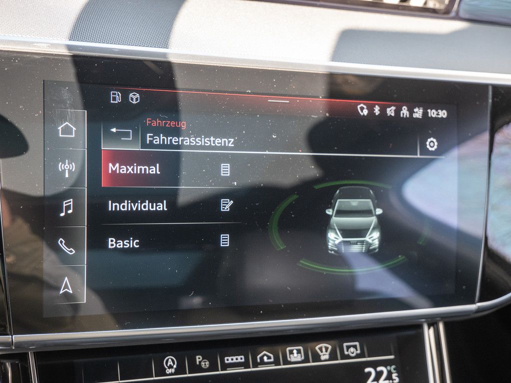 Audi A8 lang 60TFSI quattro - Samsaru's Car Outlet