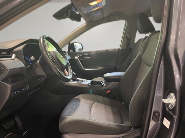 Toyota RAV 4 2.5 VVT-i Hybrid Club - Samsaru's Car Outlet