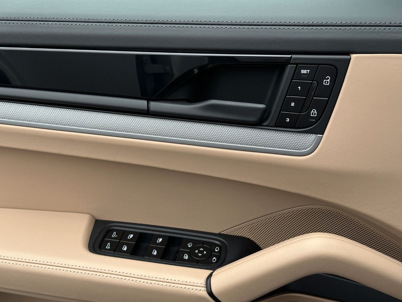 Porsche Cayenne S BOSE 360° Sportsitze