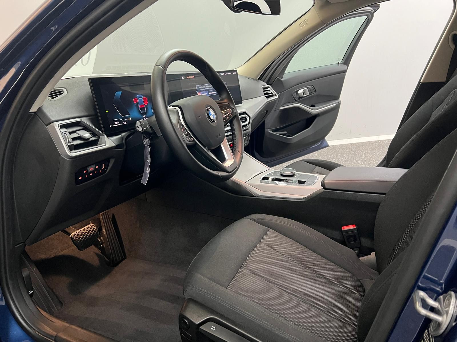 BMW 320d xDrive Limo SHADOW*WIDE*LED*FACELIFT*CARPLY