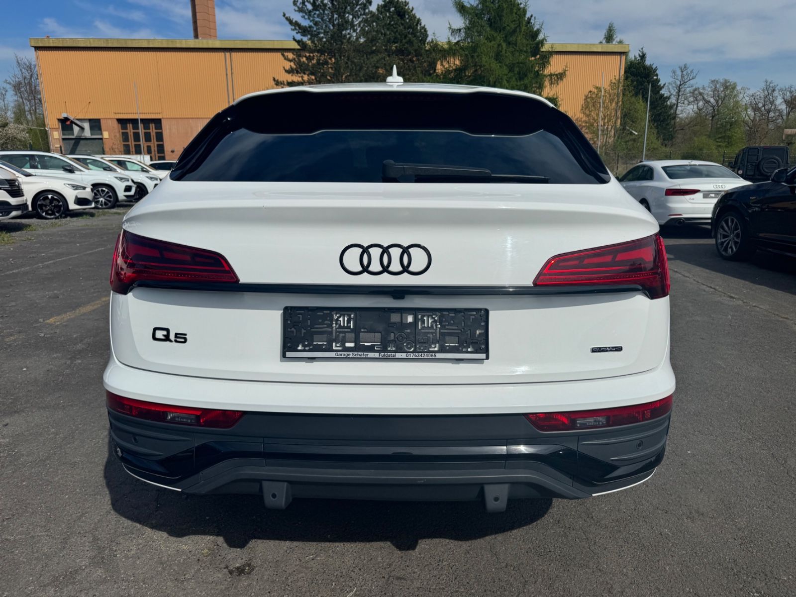 Audi Q5 Sportback 40 TDI quattro S line - Samsaru's Car Outlet
