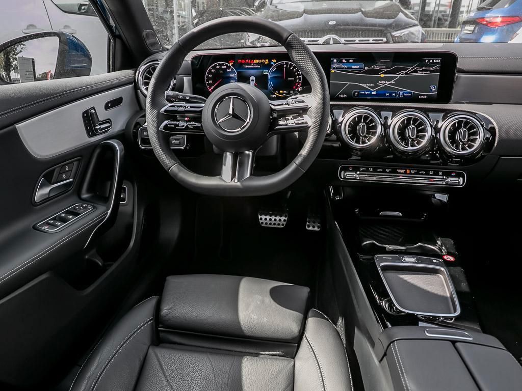 Mercedes-Benz A 250 e AMG Premium - Samsaru's Car Outlet