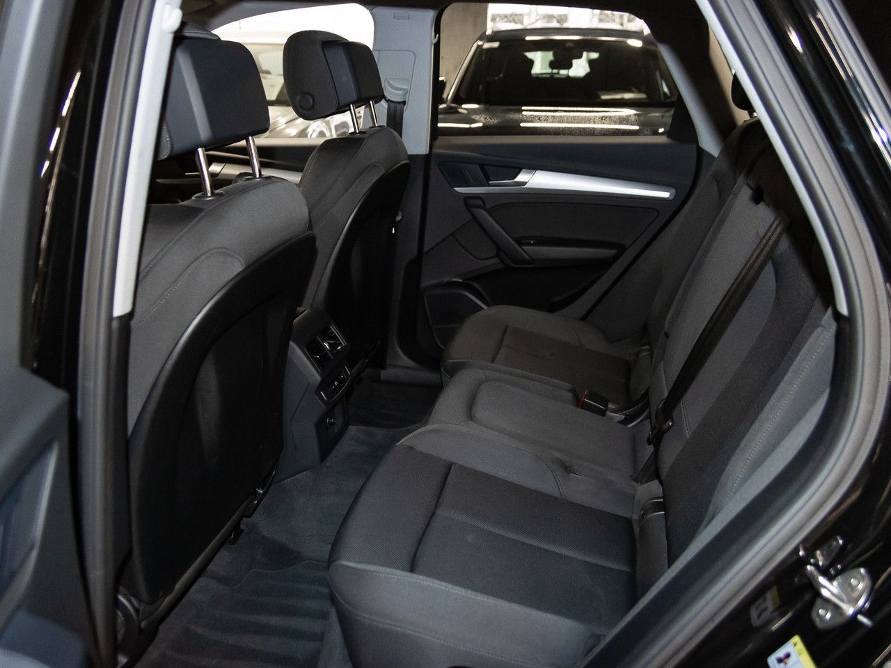 Audi Q5 40 TDI S line quattro VirtCo LED AHK Navi 19'