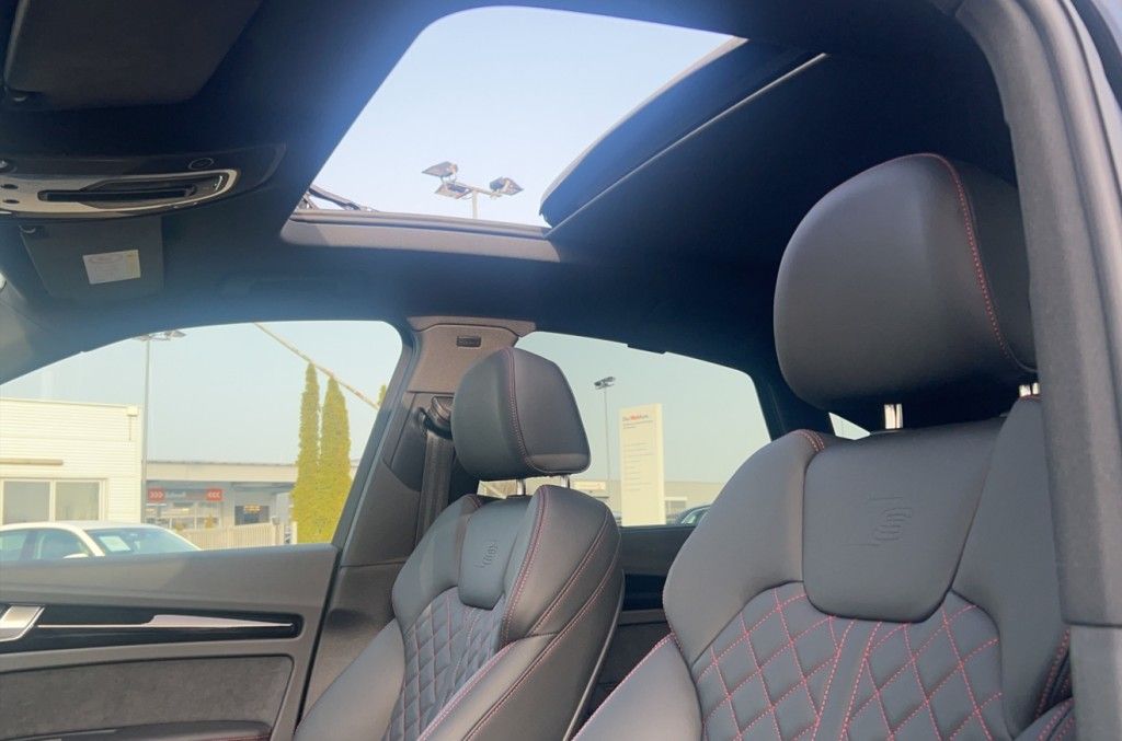 Audi Q5 40 TDI Sportback S line - Samsaru's Car Outlet