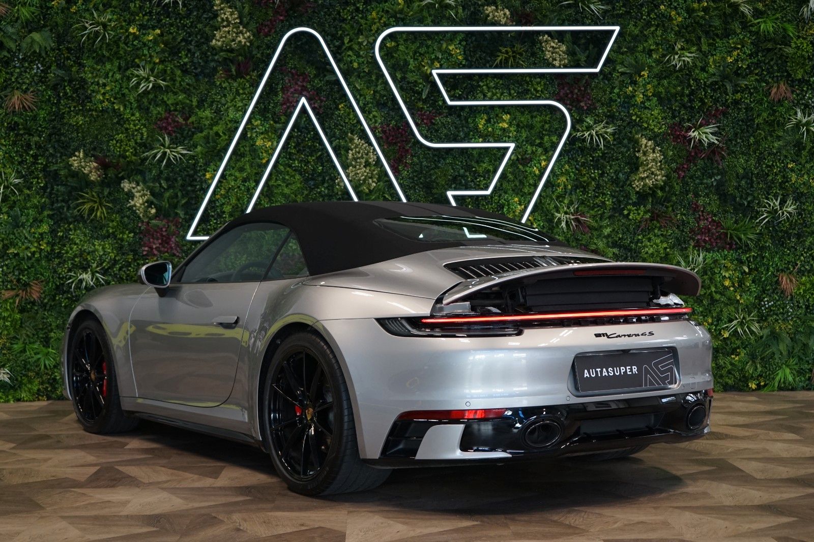 Porsche 4S*CABRIO*360*BOSE*EXCLUSIVE*PDLS+*143.636€NETTO