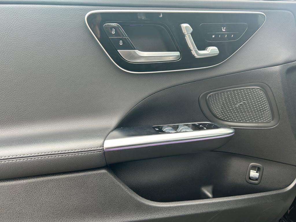 Mercedes-Benz C 180 AMG - Samsaru's Car Outlet