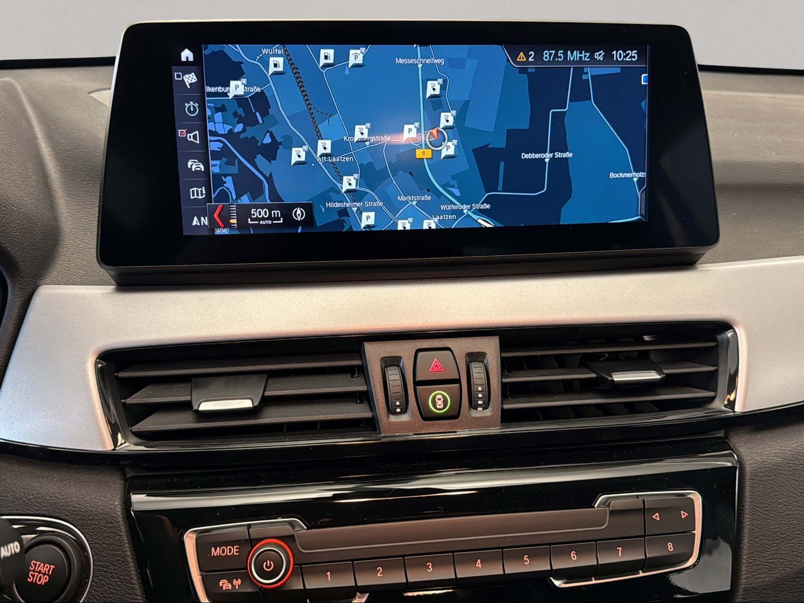 BMW X1 xDrive25e - Samsaru's Car Outlet