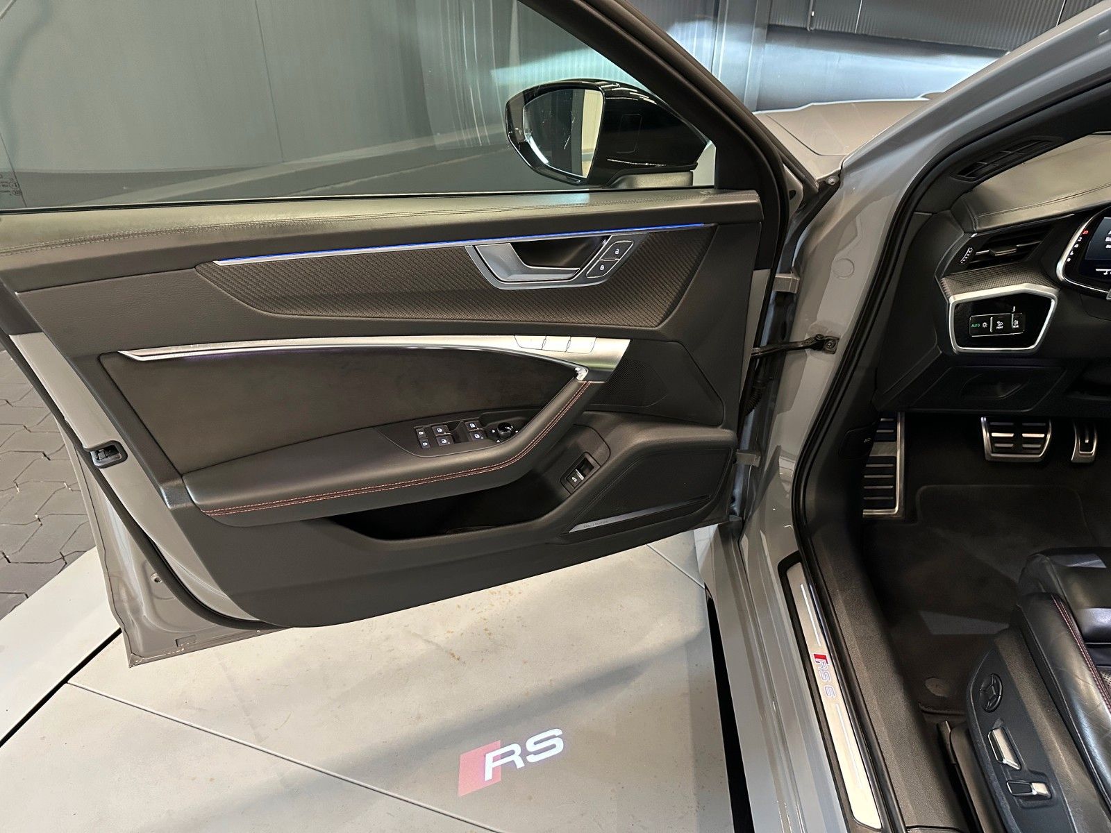 Audi RS6 Avant 4.0 TFSI quattro*Dynamik*PANORAMA*B&O*
