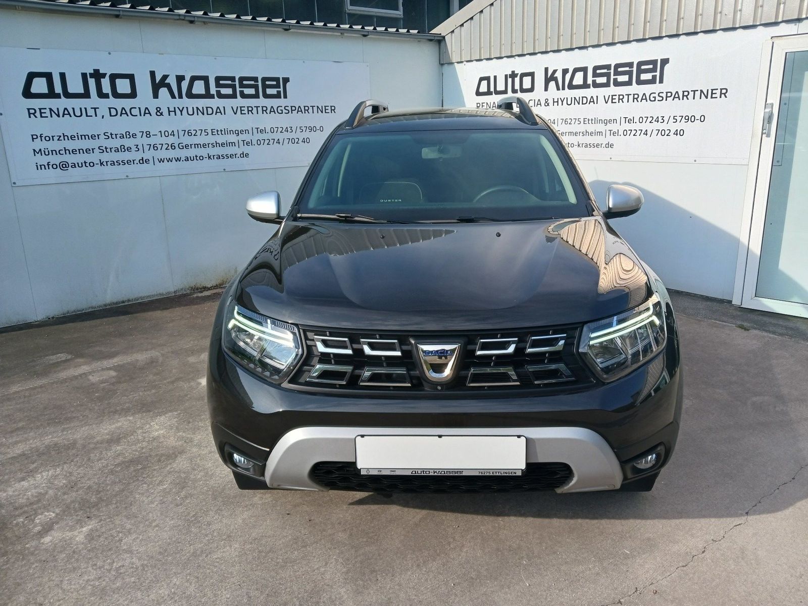 Dacia Duster Prestige TCe 150 EDC - Samsaru's Car Outlet