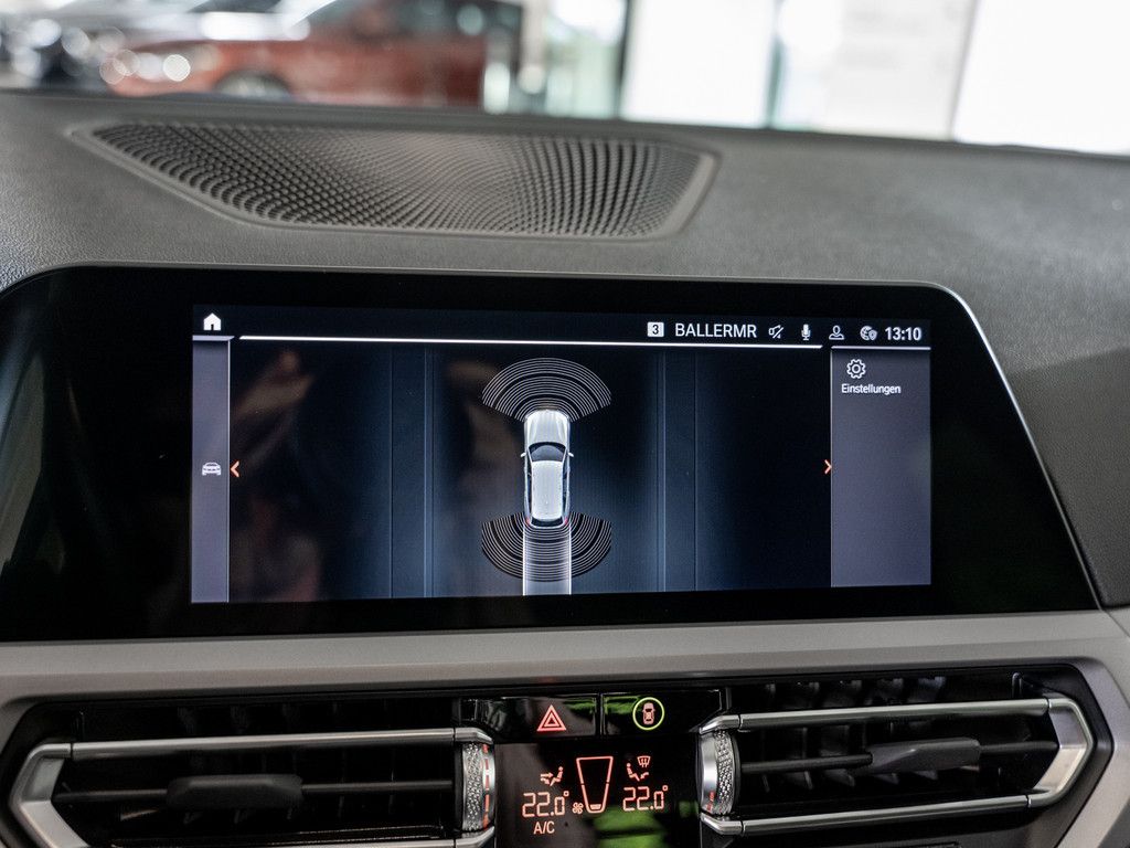 BMW 320i Touring Advantage - Samsaru's Car Outlet