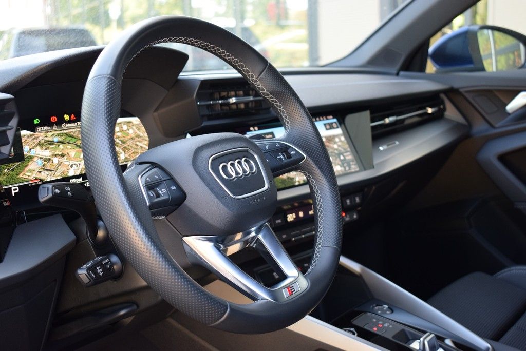 Audi A3 Sportback 35 TDI S-line - Samsaru's Car Outlet