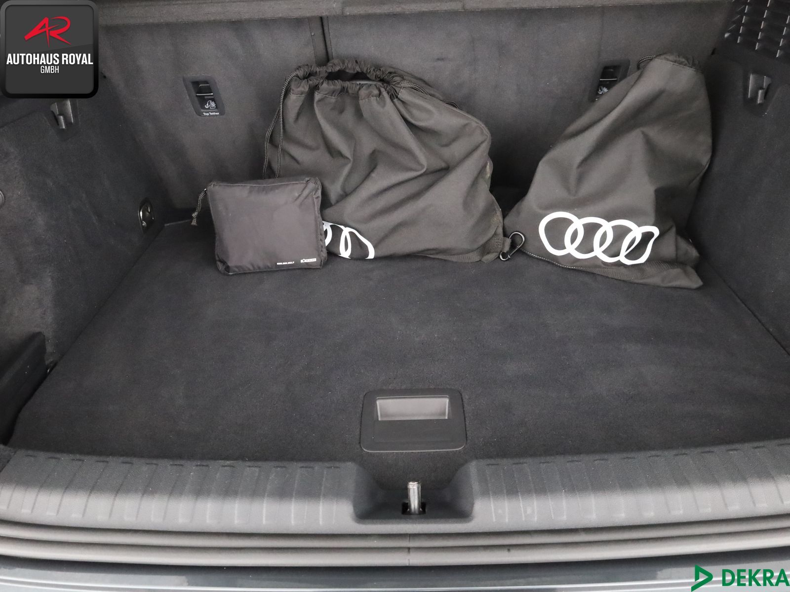 Audi A3 Sportback 40 TFSI e S LINE 18ZOLL KEYLESS,ACC