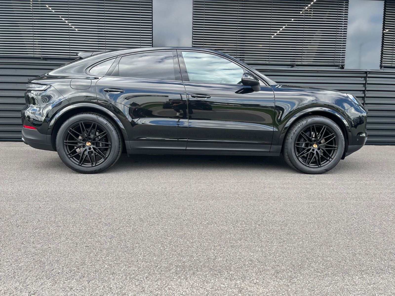 Porsche Cayenne Coupe-BOSE-LUFT-BOSE-ABGAS