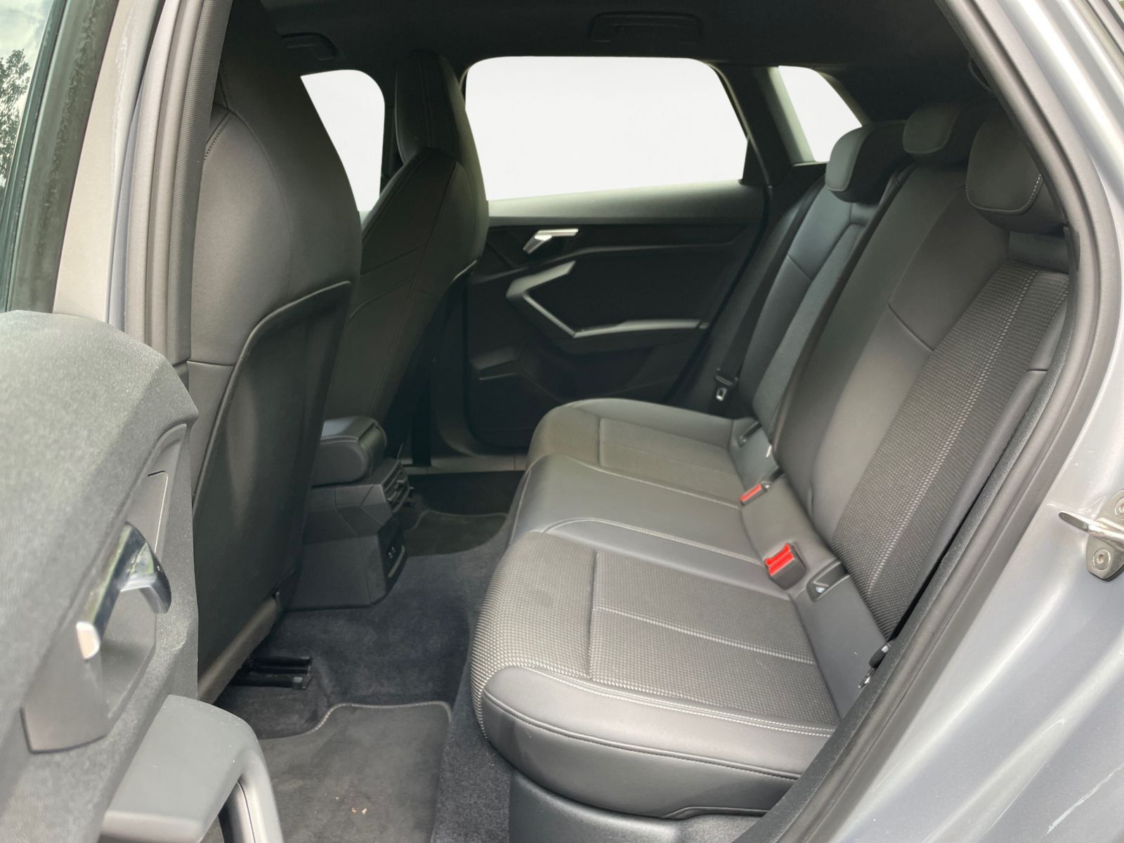 Audi A3 Sportback 35 TFSI advanced LED/Navi/Interface