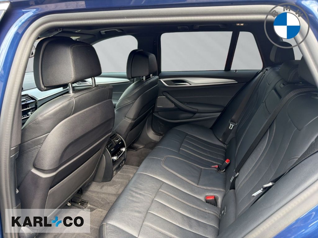 BMW 530 e xDrive Touring Pano AHK ACC HUD Laser