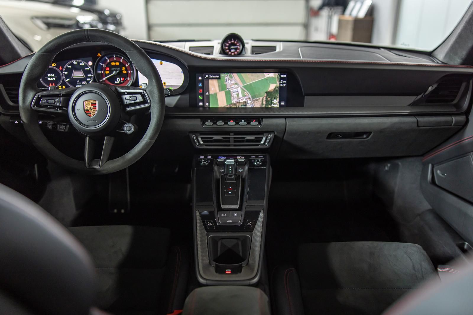 Porsche 911 Carrera 4 GTS Coupe PDLS+ BOSE PANO AERO-KIT