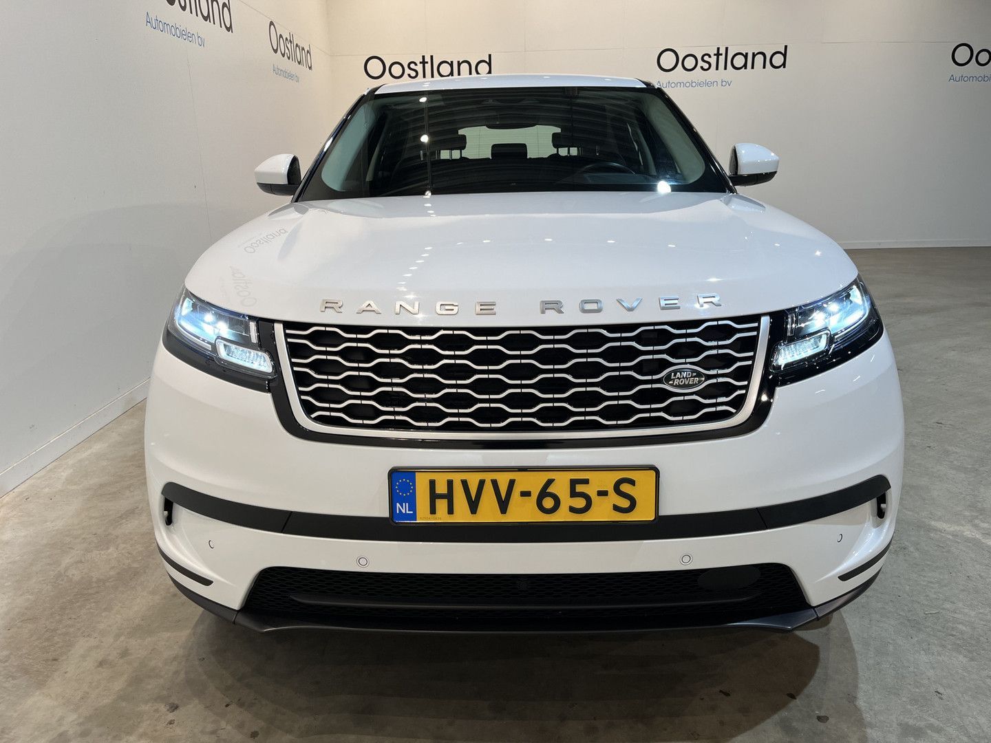 Range Rover Velar 2.0 P400e AWD PHEV - Samsaru's Car Outlet