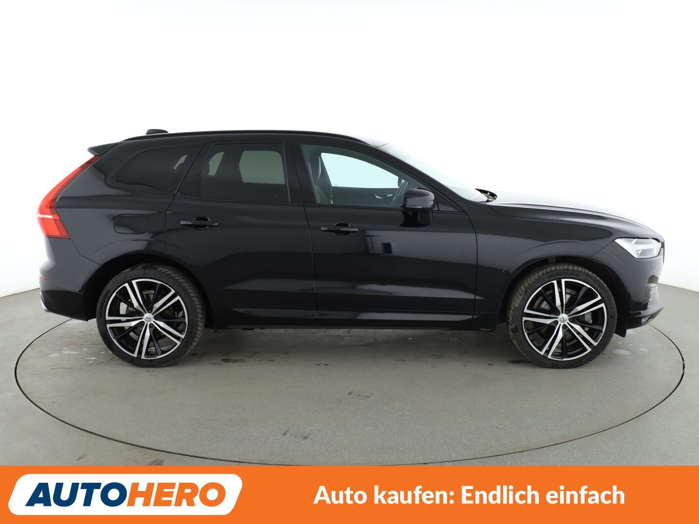 Volvo XC60 2.0 B5 Diesel R-Design AWD Aut.*NAVI*HK*ACC