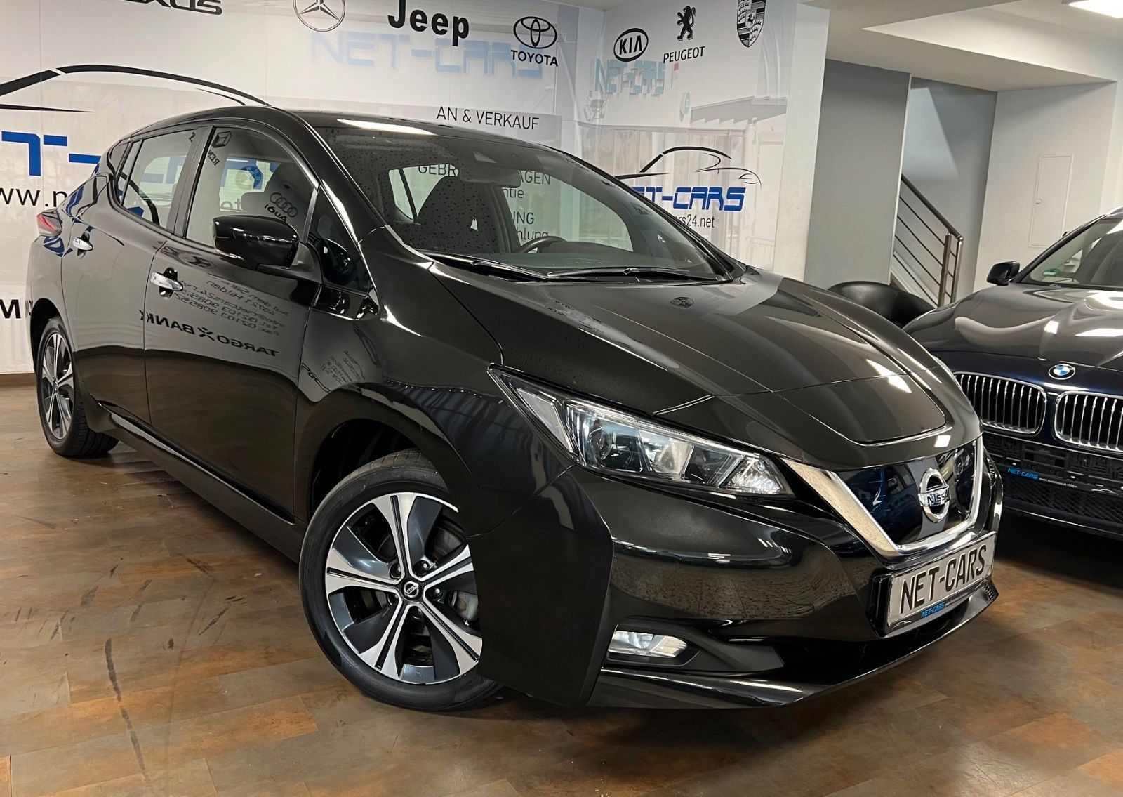 Nissan Leaf 62KWH - Samsaru's Car Outlet