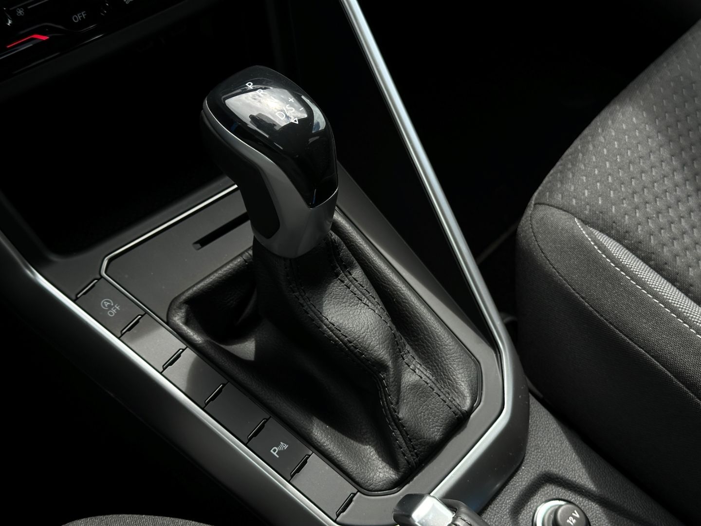 Volkswagen Taigo Life 1.0 TSI DSG - Samsaru's Car Outlet