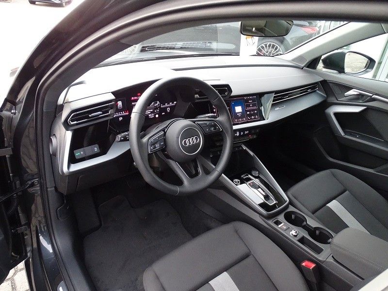 Audi A3 Sportback 35 TFSI S-tronic - Samsaru's Car Outlet