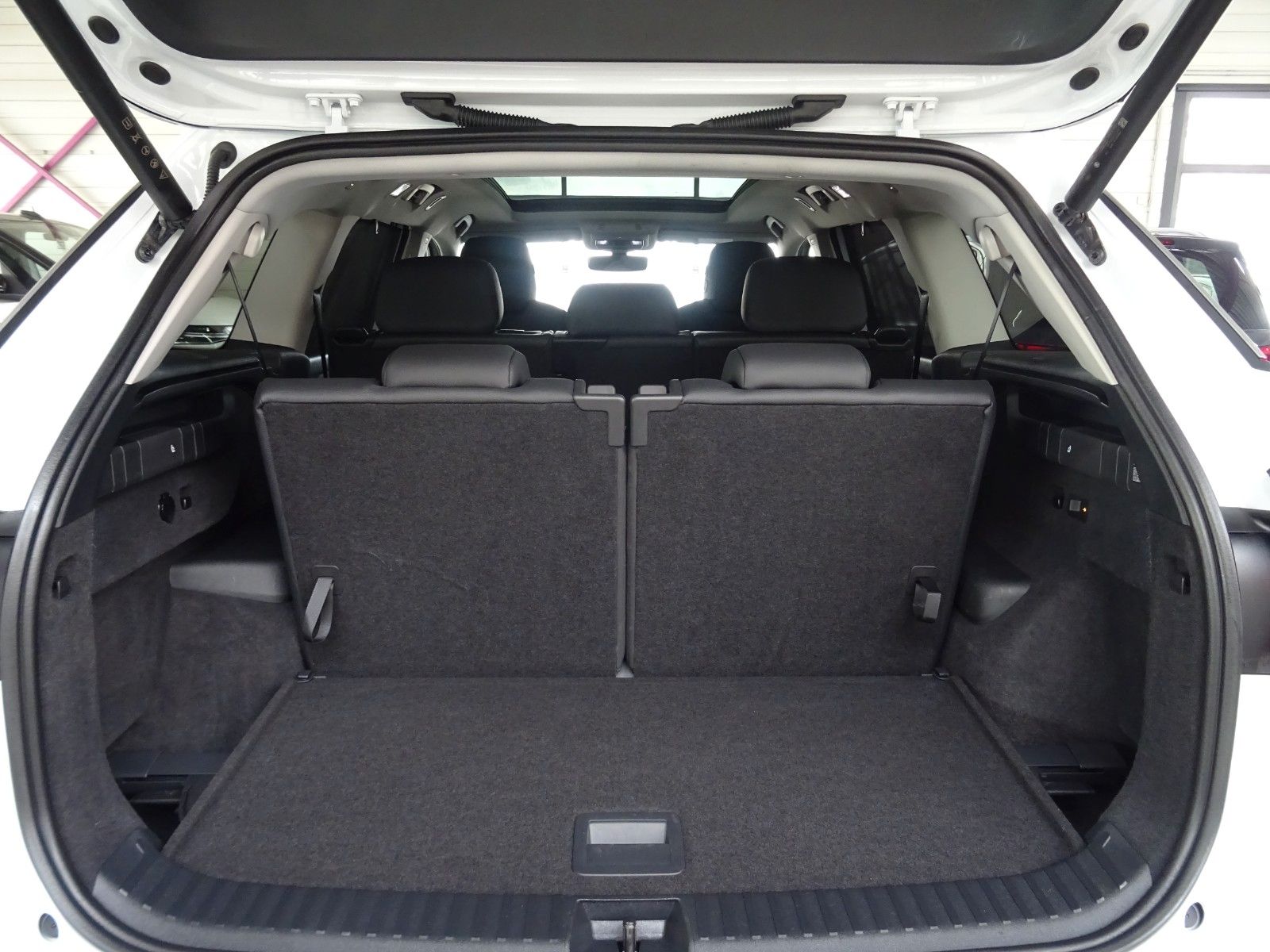 Skoda Kodiaq 2.0 TDI 4x4**7 SITZER**VOLLAUSSTATTUNG**