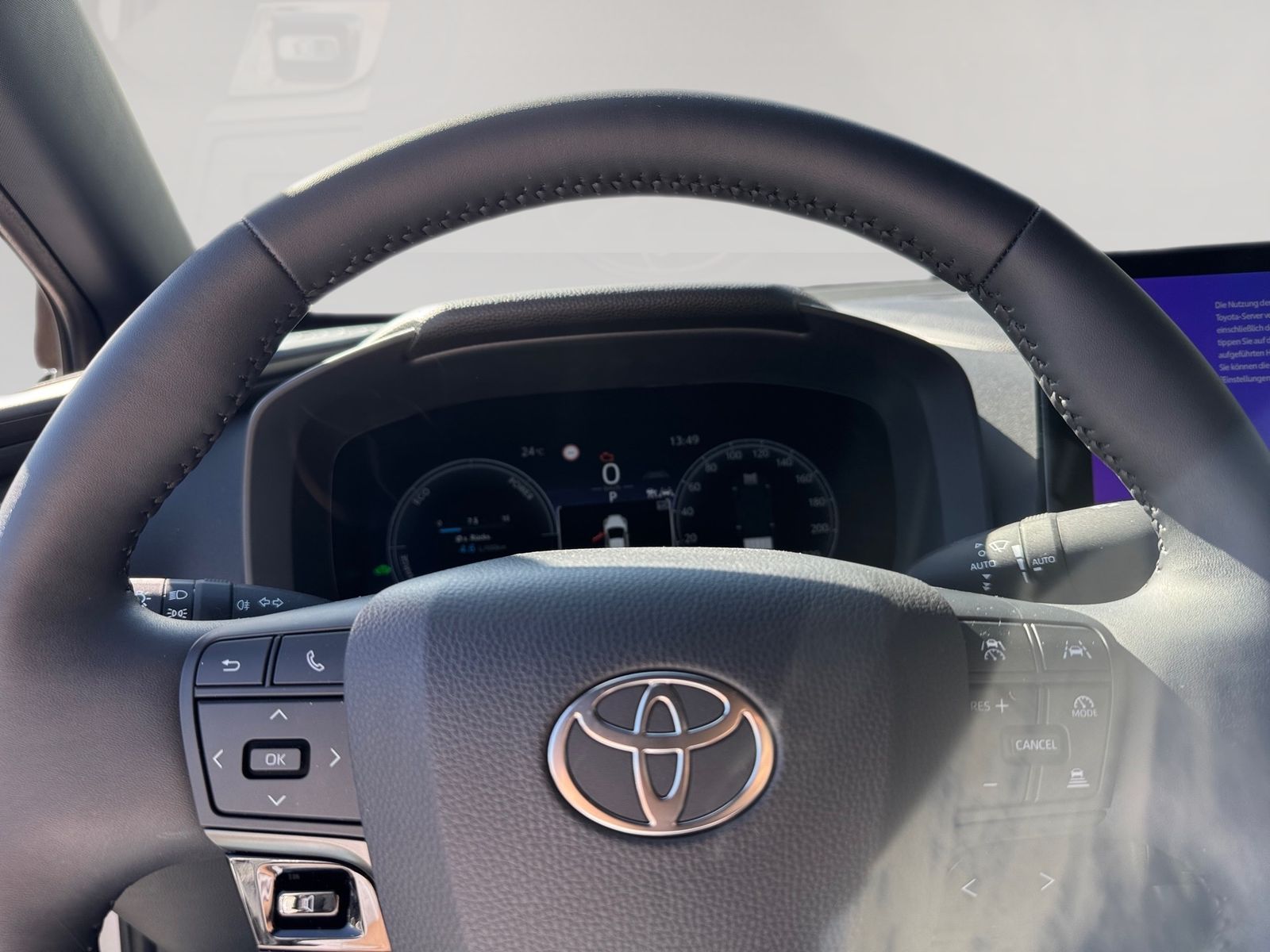 Toyota C-HR - 2.0 l Plugin 4x2 Team Deutschlan