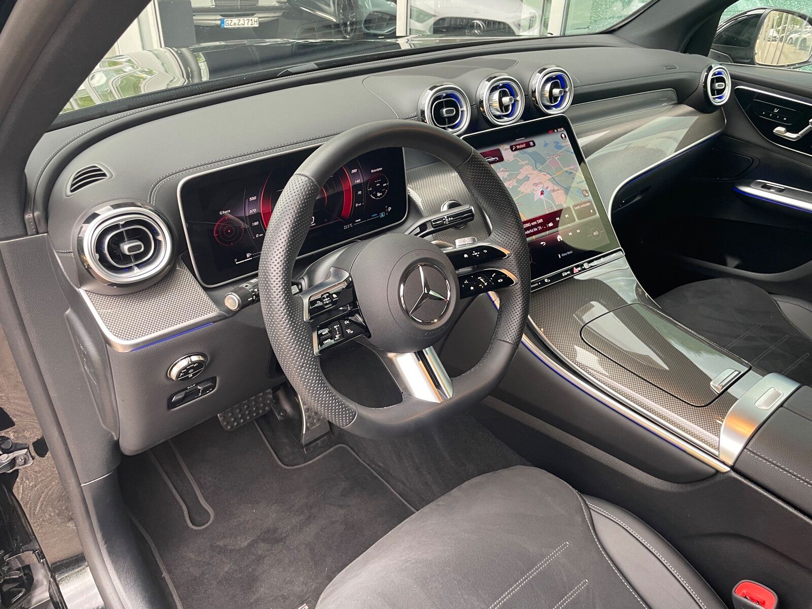 Mercedes-Benz GLC 300 d 4M AMG*AHK*DISTRONIC*MEMORY*LED*CAM