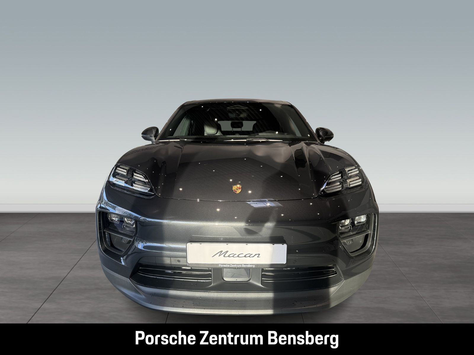 Porsche Macan 4S Electric