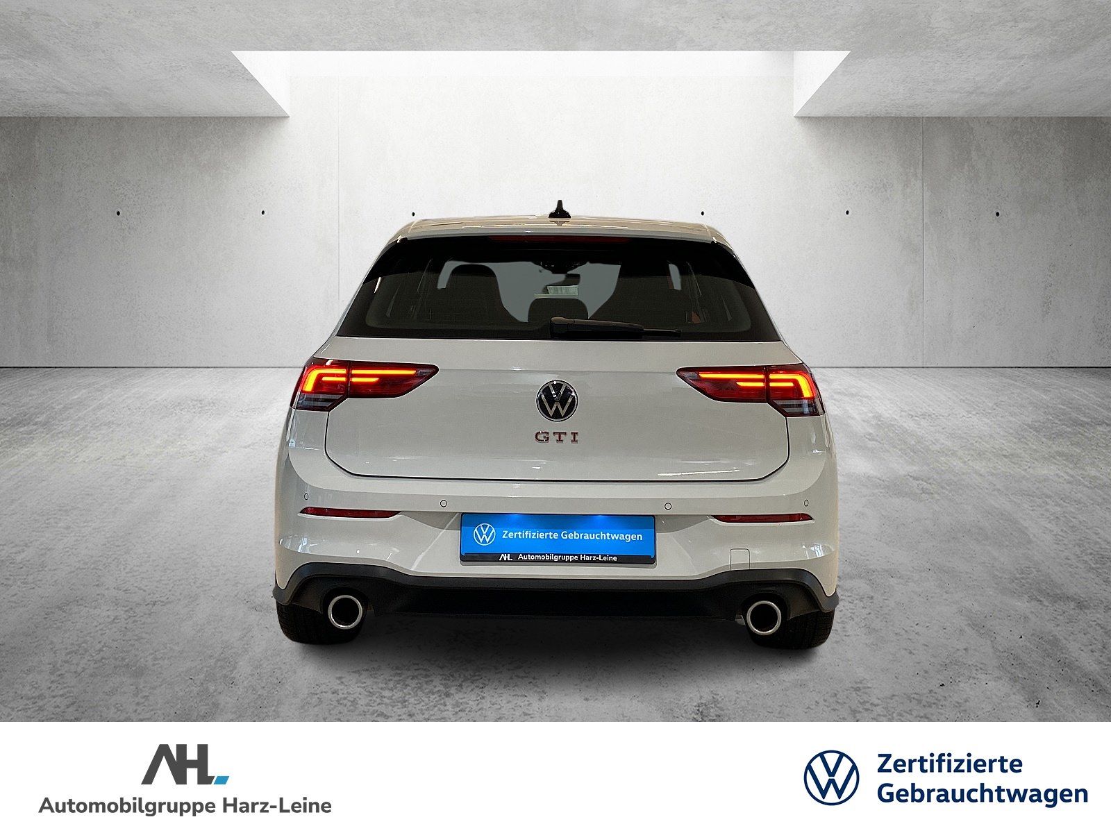 Volkswagen Golf GTI VIII 2.0 TSI DSG - Samsaru's Car Outlet