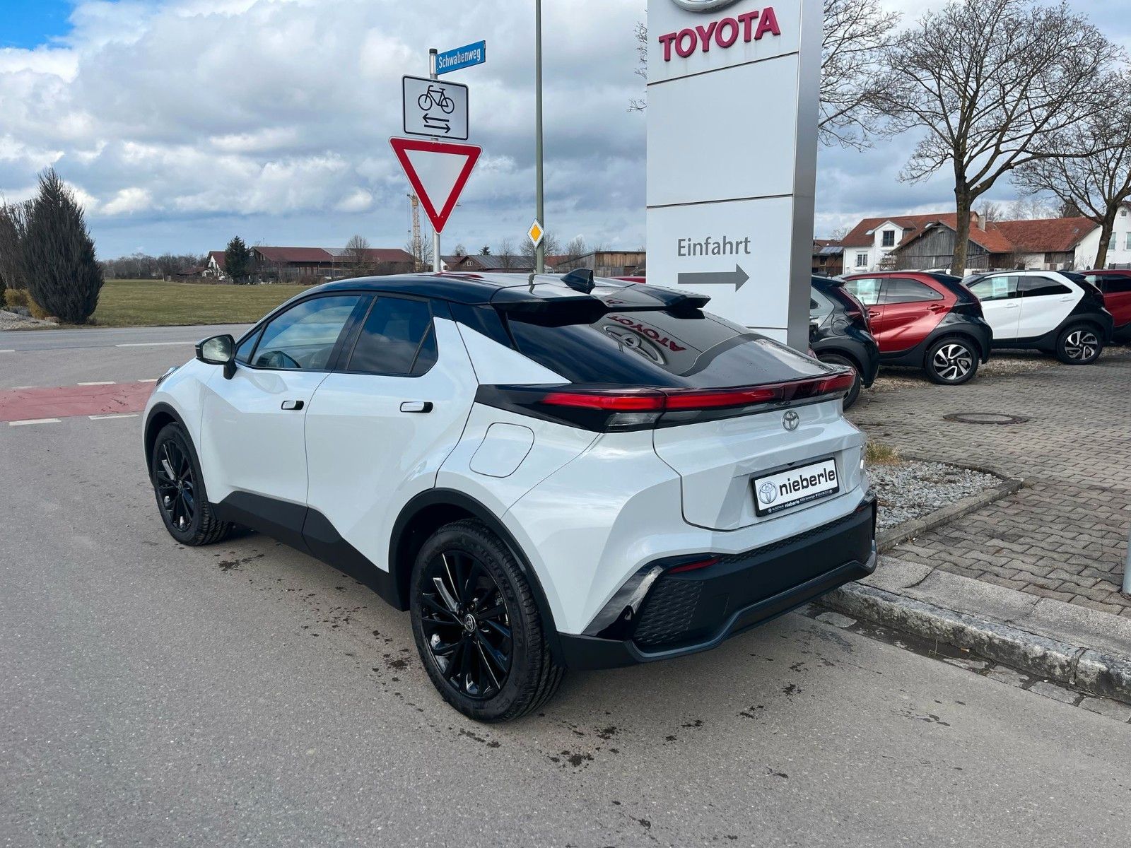 Toyota C-HR Plug-In Hybrid GR Sport *Navi,LED,JBL*