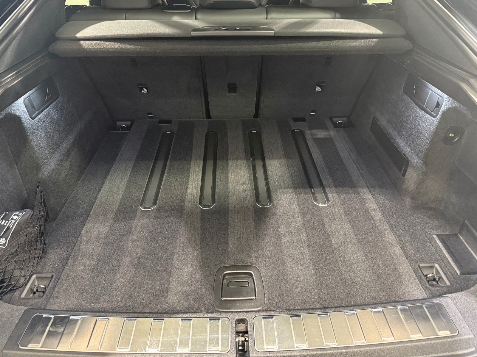 BMW X6 M60i xDrive Standhzg AHK M-Sitze ACC DA-Pro