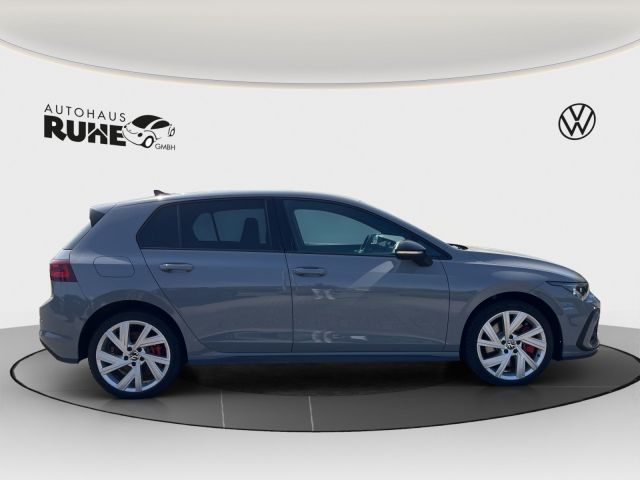 Volkswagen Golf VIII GTE 1.4 eHybrid - Samsaru's Car Outlet